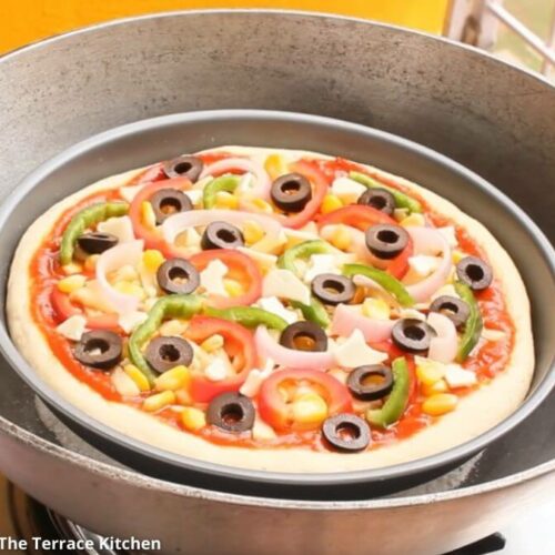 પીઝા - pizza banavani rit - pizza recipe - પીઝા બનાવવાની રીત - pizza recipe in gujarati - pizza in gujarati - pizza banane rit - પીઝા બનાવવાની રેસીપી - pizza banavani rit gujarati ma - pizza banavani recipe