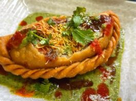 tikha ghughra - તીખા ઘુઘરા બનાવવાની રીત - tikha ghughra recipe in gujarati - tikha ghughra banavani rit - તીખા ઘુઘરા ની રેસીપી - spicy ghughra recipe