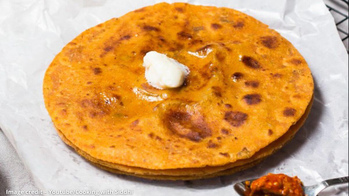 આચારી પરોઠા - આચારી પરોઠા બનાવવાની રીત - achari paratha banavani rit - achari paratha recipe in gujarati