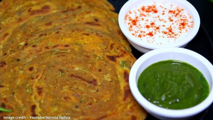 દૂધી ના પરોઠા બનાવવાની રીત - dudhi na paratha banavani rit - dudhi na paratha recipe in gujarati