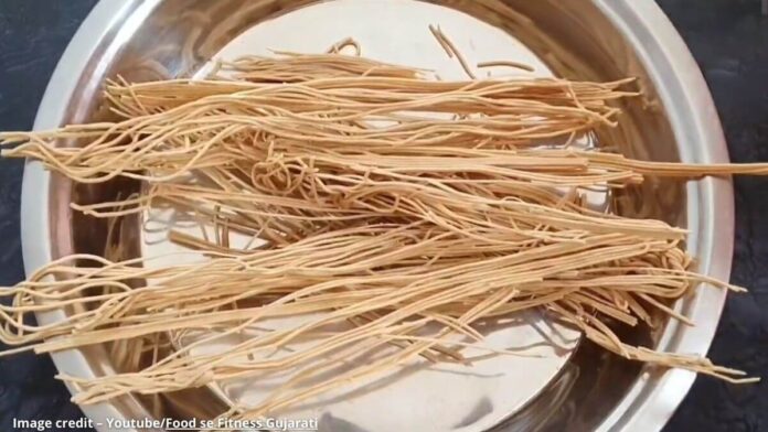 ghau ni sev - ઘઉંની સેવ - ghau ni sev recipe - ઘઉંની સેવ બનાવવાની રીત - ghau ni sev banavani rit - ghau ni sev recipe in gujarati