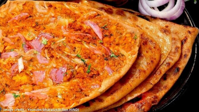 લચ્છા પ્યાઝ પરોઠા - Laccha pyaaz Paratha - લચ્છા પ્યાઝ પરોઠા બનાવવાની રીત - Laccha pyaaz Paratha banavani rit - Laccha pyaaz Paratha recipe in gujarati