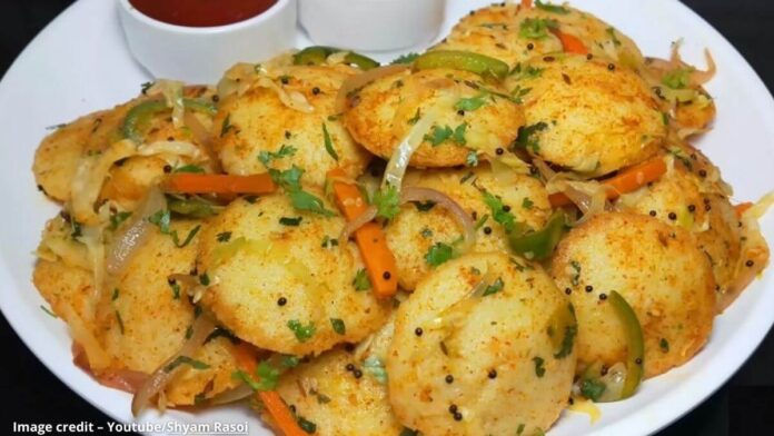 વેજીટેબલ તડકા ઈડલી - Vegetable tadka idli - વેજીટેબલ તડકા ઈડલી બનાવવાની રીત - Vegetable tadka idli banavani rit - Vegetable tadka idli recipe