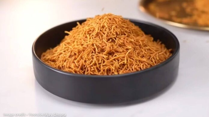 આલું ભુજીયા - Aloo Bhujia - આલું ભુજીયા બનાવવાની રીત - Aloo Bhujia banavani rit - Aloo Bhujia recipe in gujarati
