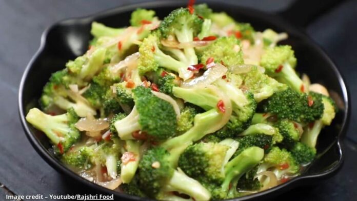 બટર ગાર્લિક બ્રોકલી - Butter garlic broccoli