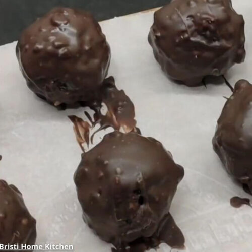ચોકલેટ મમરા બોલ્સ - Chocolate mamra balls