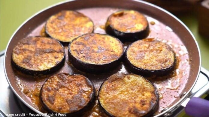 Tava fry ringna - તવા ફ્રાય રિંગણા