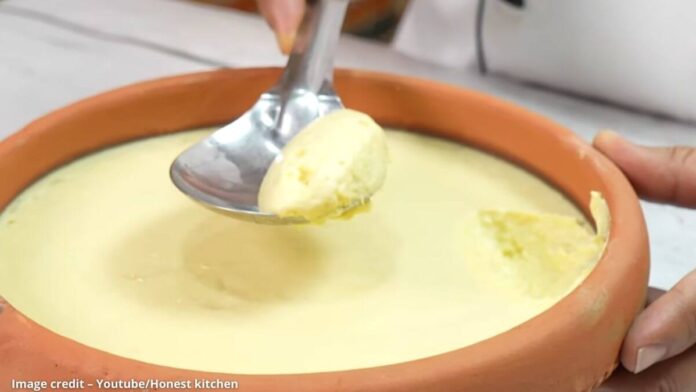 Mango Misti doi - મેંગો મિસ્ટી દોઈ