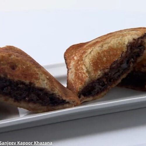 Grilled Dark Chocolate Sandwich - ગ્રિલ ડાર્ક ચોકલેટ સેન્ડવિચ