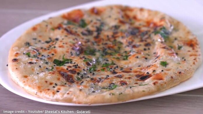 Aloo Kulcha - આલુ કુલ્ચા