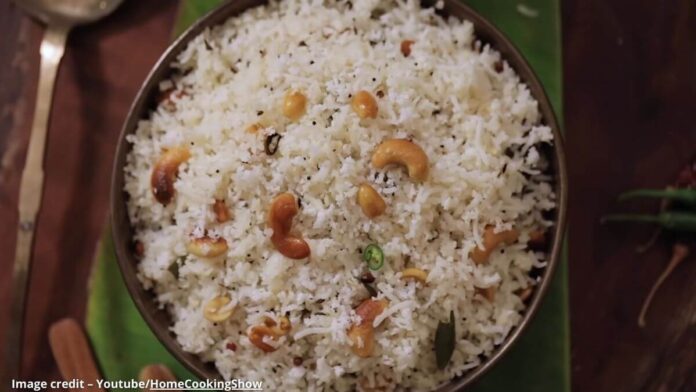 Coconut rice - કોકોનટ રાઈસ