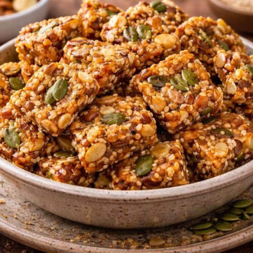 Gol ni Meva Chikki - ગોળની મેવા ચીકી