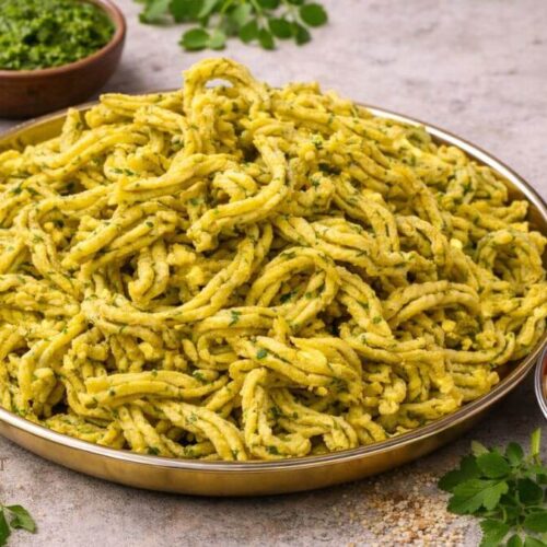 Lili Methi na Champakali Ganthiya - લીલી મેથીના ચંપાકલી ગાંઠિયા
