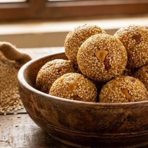 Tal Gol na Ladoo gupt dan mate - તલ ગોળના લાડુ વડે ગુપ્ત દાન કરીએ