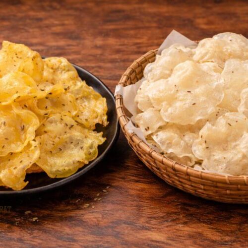 Varse Bharva Mate chokha na Khichiya Papad banavani rit - ચોખાના ખીચિયા પાપડ