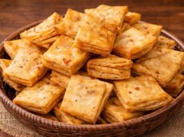 Tea Time Snack Soji Na Masala Namakpara - સોજીના મસાલા નમકપારા