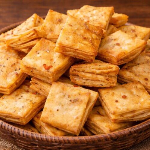 Tea Time Snack Soji Na Masala Namakpara - સોજીના મસાલા નમકપારા