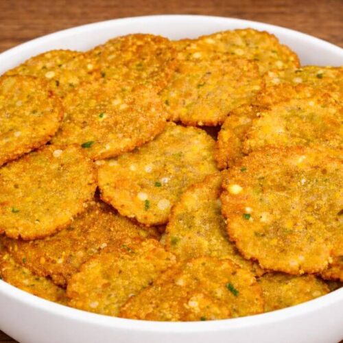 Jowar ni Mathri Recipe in Gujarati - જુવારની મઠરી