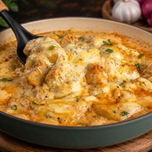 Cheesy Potatoes - ચીઝી પોટેટોઝ