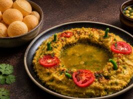 Street Style Ragda Pani Puri - સ્ટ્રીટ સ્ટાઈલ રગડા પાણીપુરી